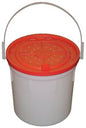 PLASTIC BAIT BUCKET