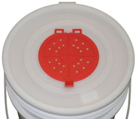 PLASTIC BAIT BUCKET LID