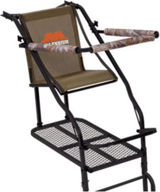 ML110 LADDER TREE STAND