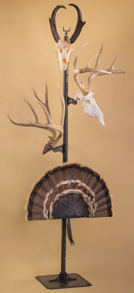 TROPHY TREE STAND